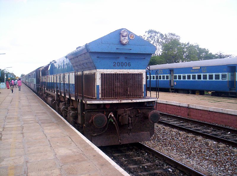 Indian Railways freight train. Photo credit: Mikhail Esteves