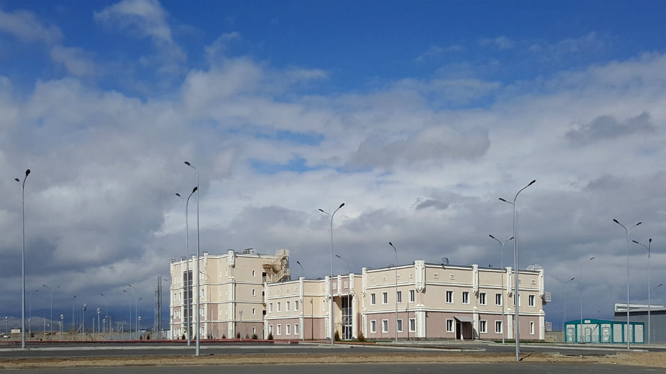 Administrative building near Khorgos. Photo: Alexandru Panoiu